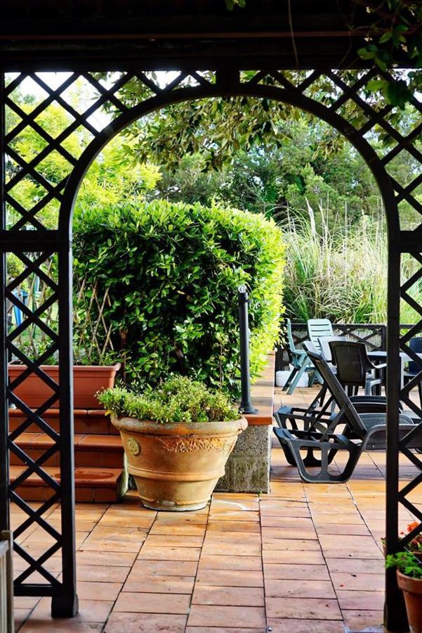 Montenero  B&B Il Piccolo Paradiso מראה חיצוני תמונה